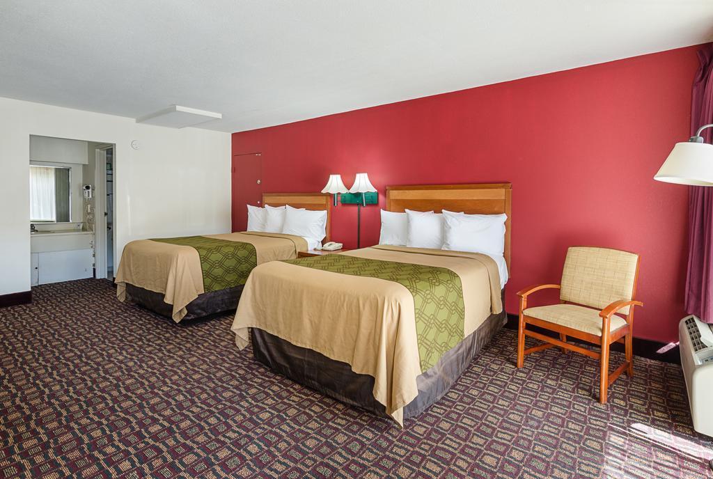 Econo Lodge Martinsville Exteriör bild