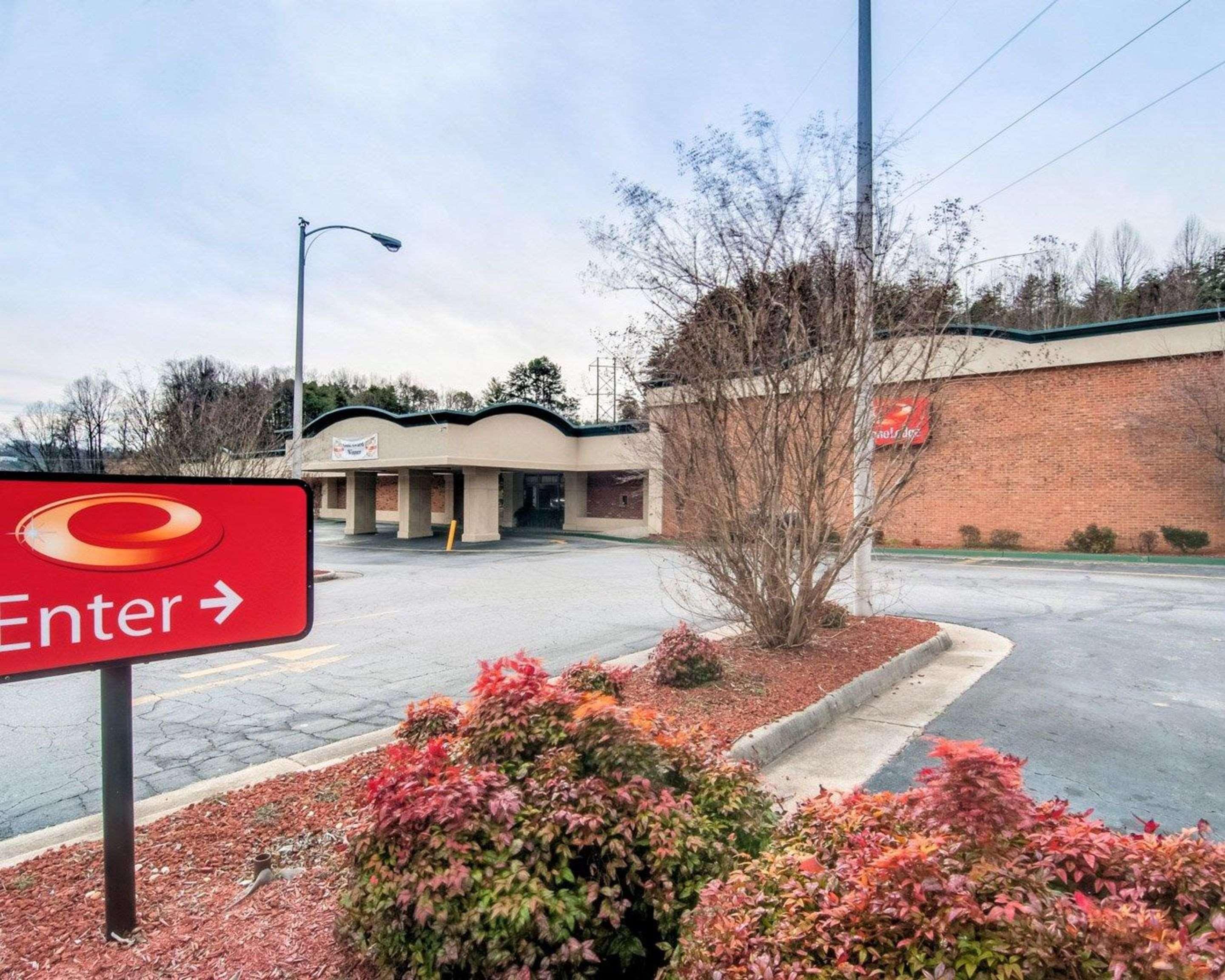 Econo Lodge Martinsville Exteriör bild